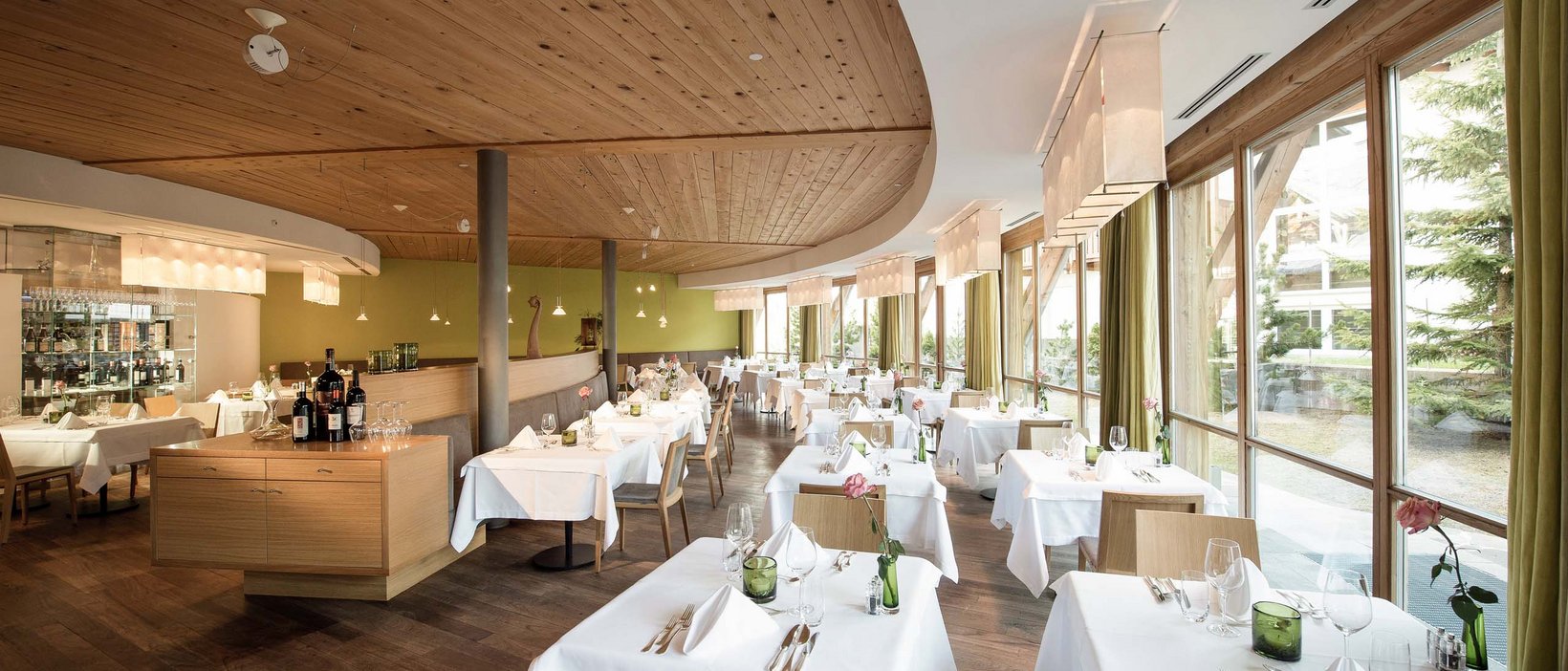 Hotel all’Alpe di Siusi con mezza pensione Hotel all’Alpe di Siusi con mezza pensione