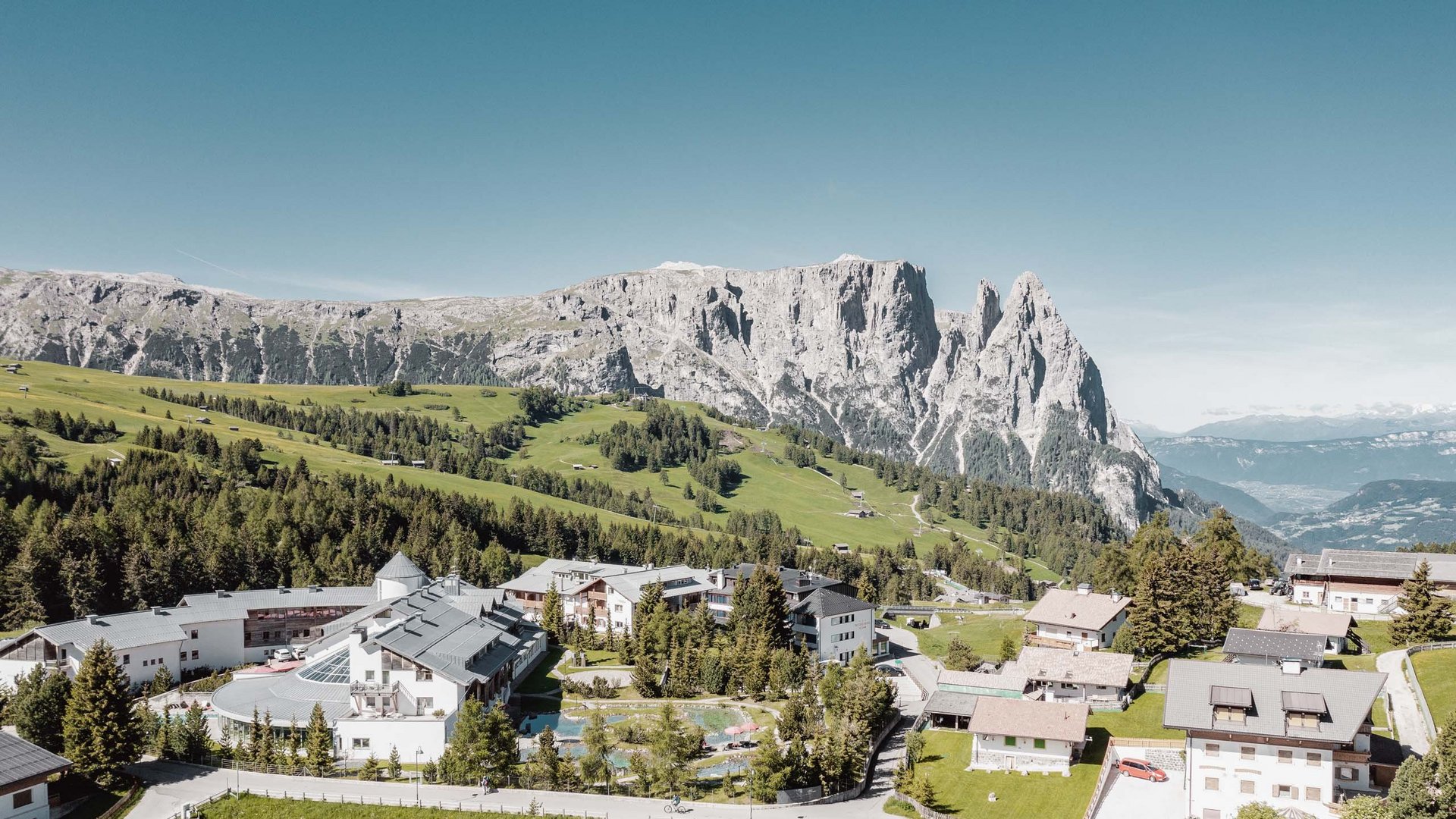 Hotel + Alpe di Siusi/Seiser Alm = 5-star breaks at Urthaler