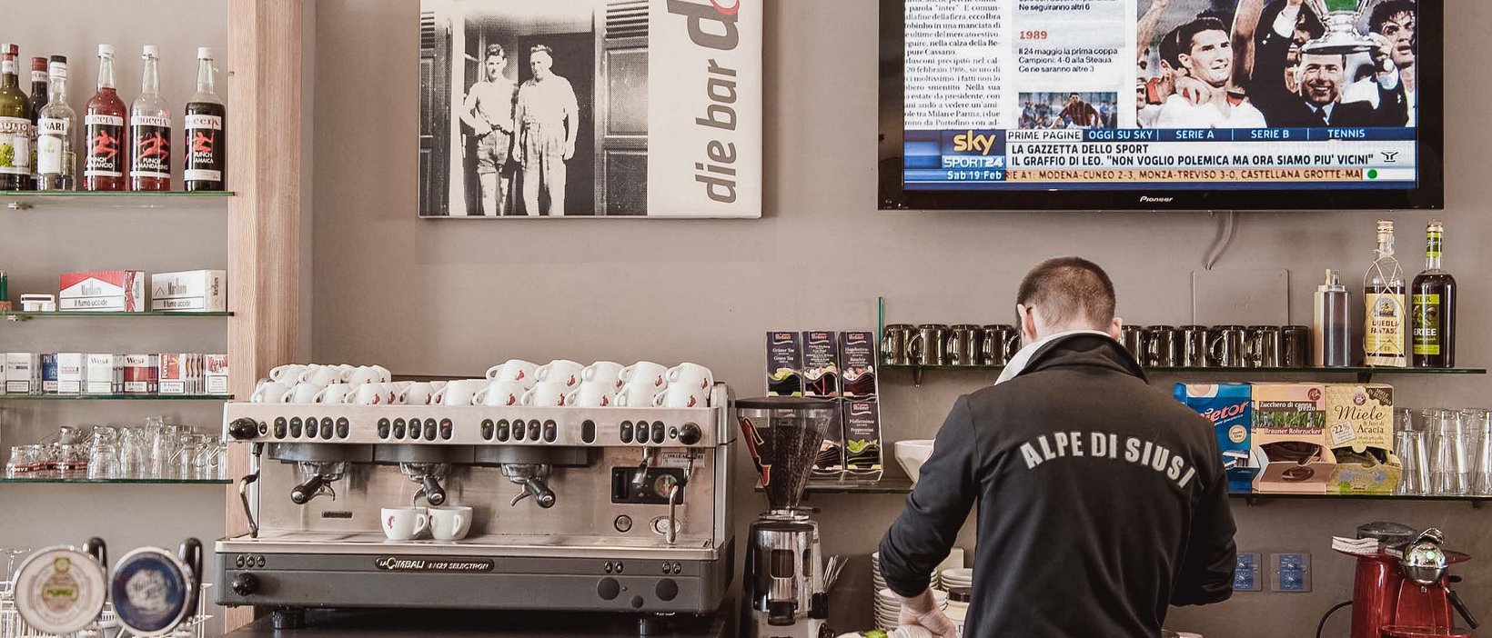 Luxury hotel sulle Dolomiti con bar après-ski Luxury hotel sulle Dolomiti con bar après-ski