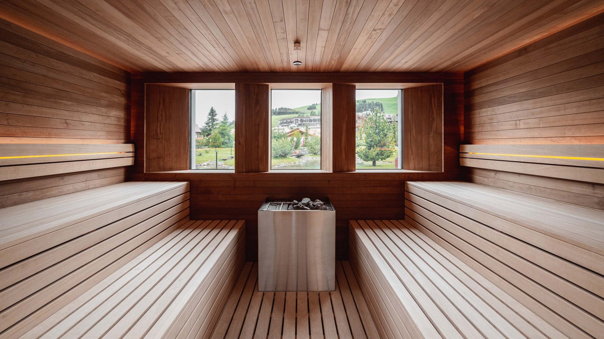 Natura e design nel vostro hotel in legno, in Trentino