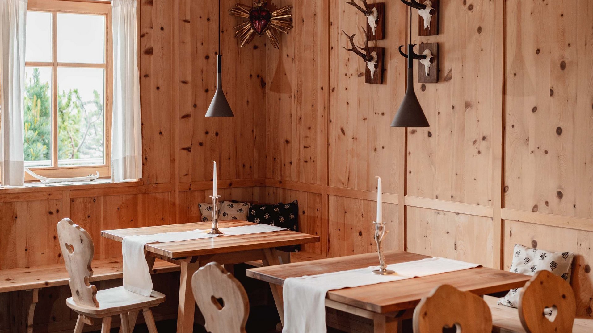 Hotel all’Alpe di Siusi con mezza pensione Hotel all’Alpe di Siusi con mezza pensione